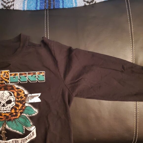 Guns n Roses Pullover - Picture 2 of 3
